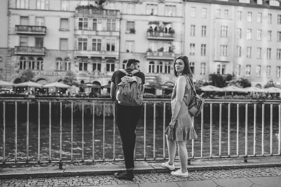 Lovestory Berlin, Paare, Verlobung, lifestyle photography, photoshooting Berlin, Viktoriya Birkholz